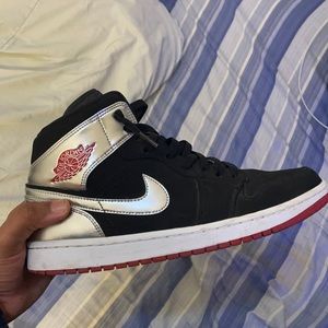 Jordan 1 Mid Johnny Kilroy